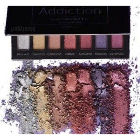 Younique Moodstruck Addiction Palette #5 New in box - Picture 2 of 6